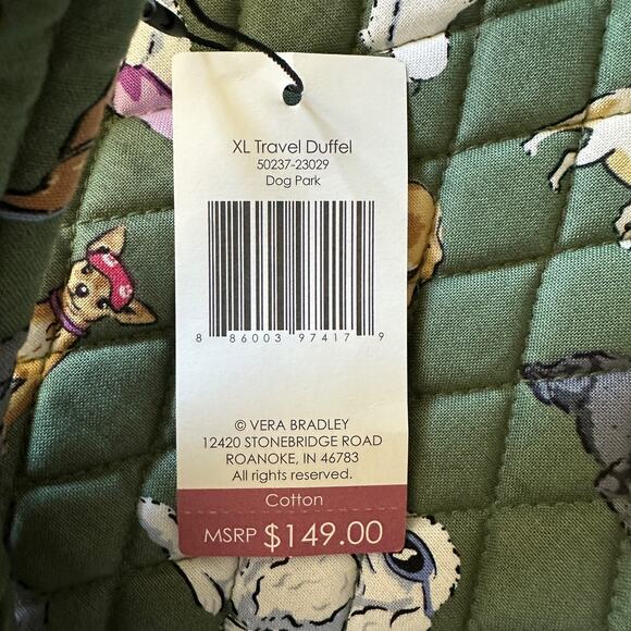 NEW! Vera Bradley XL TRAVEL DUFFEL BAG ~DOG PARK~ Green w/ Multi Color Dogs - Picture 6 of 6